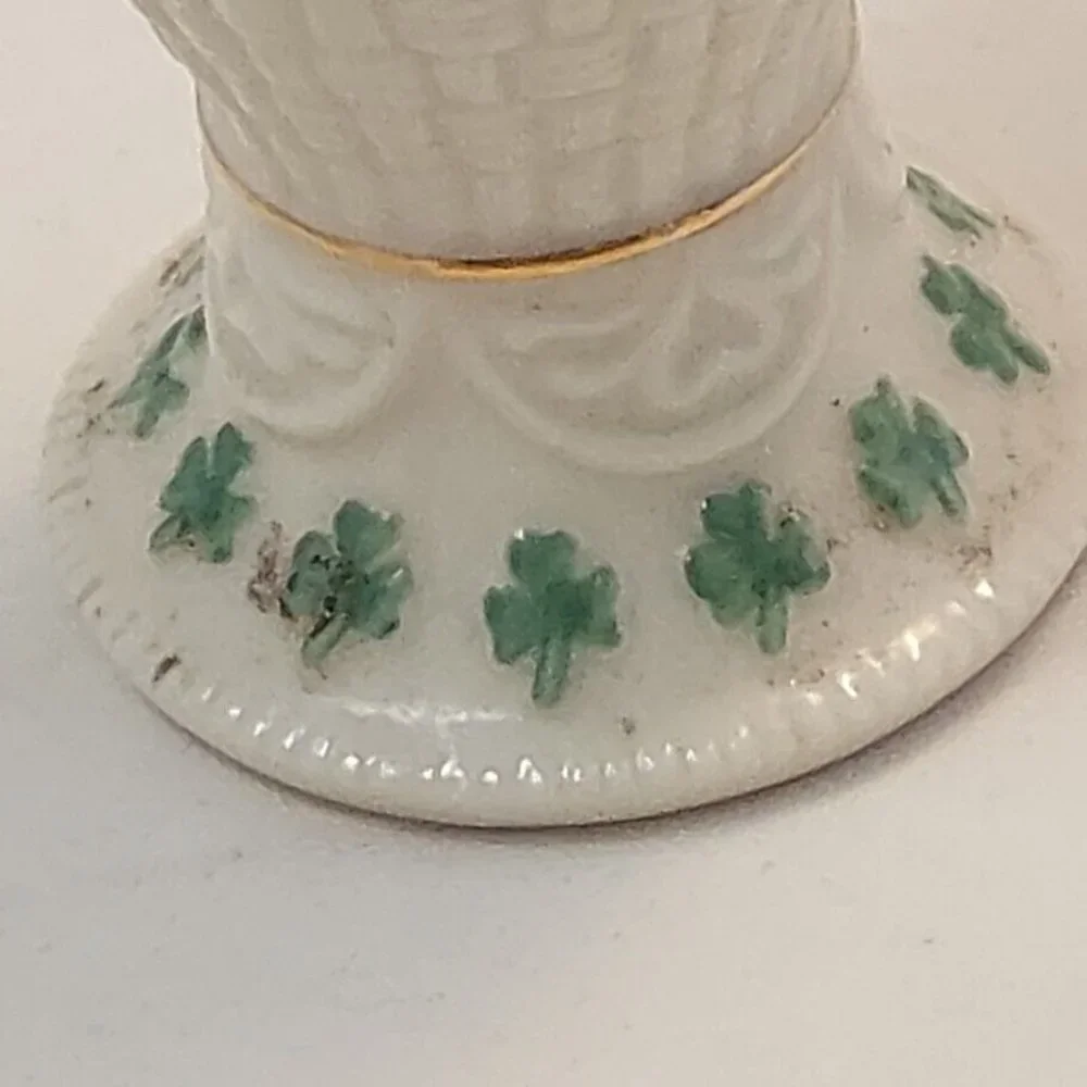 Retired “Irish Rose” Bone China Bud Vase Made for the Danbury Mint 5” tall Heart